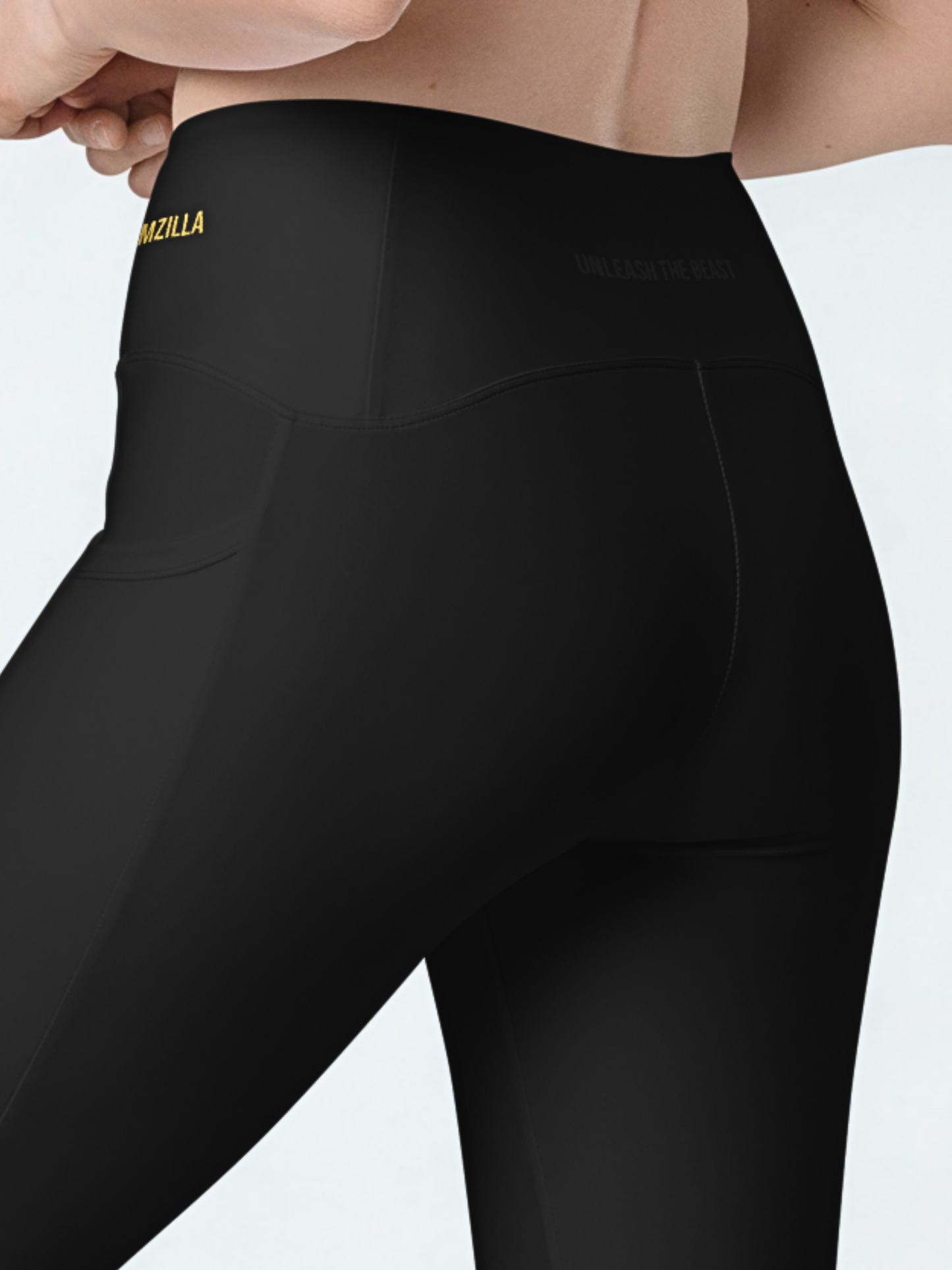 INFINITY LEGGING · DEEP BLACK